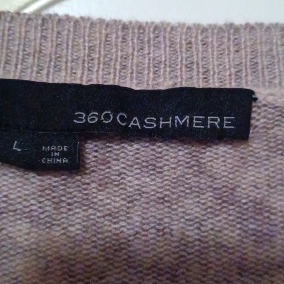 360 Cashmere, Plum Snake Skin Print Crew Neck Sweater. SZ. L - Picture 2 of 5